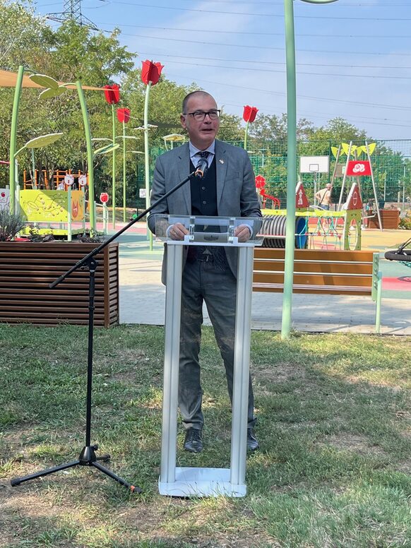 Rede im neu eröffneten Bonn-Park von Bgm. Jochen Reeh-Schall