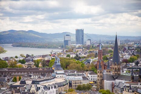 Bonner Skyline vom Stadthausdach aus Fotografiert.