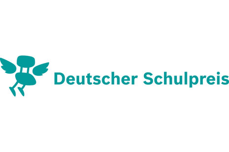 Das Bild zeigt das Logo des Deutschen Schulpreises mit einem Stuhl mit Flügeln.