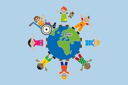 Die Zeichnung zeigt eine Weltkugel mit verschiedenen Kindern rund um den Äquator